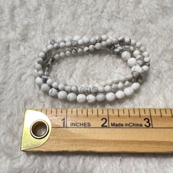 Lot of 3 White Gray Marble Graduated Bead Elastic Bracelet - Picture 7 of 7
